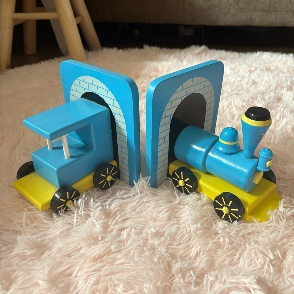 Vintage Blue and Yellow Train Bookends Kids Room Decor